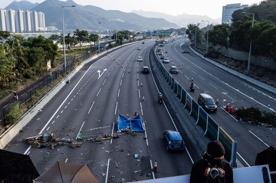 Water Cannon Fails to Move Holed-Up Protesters