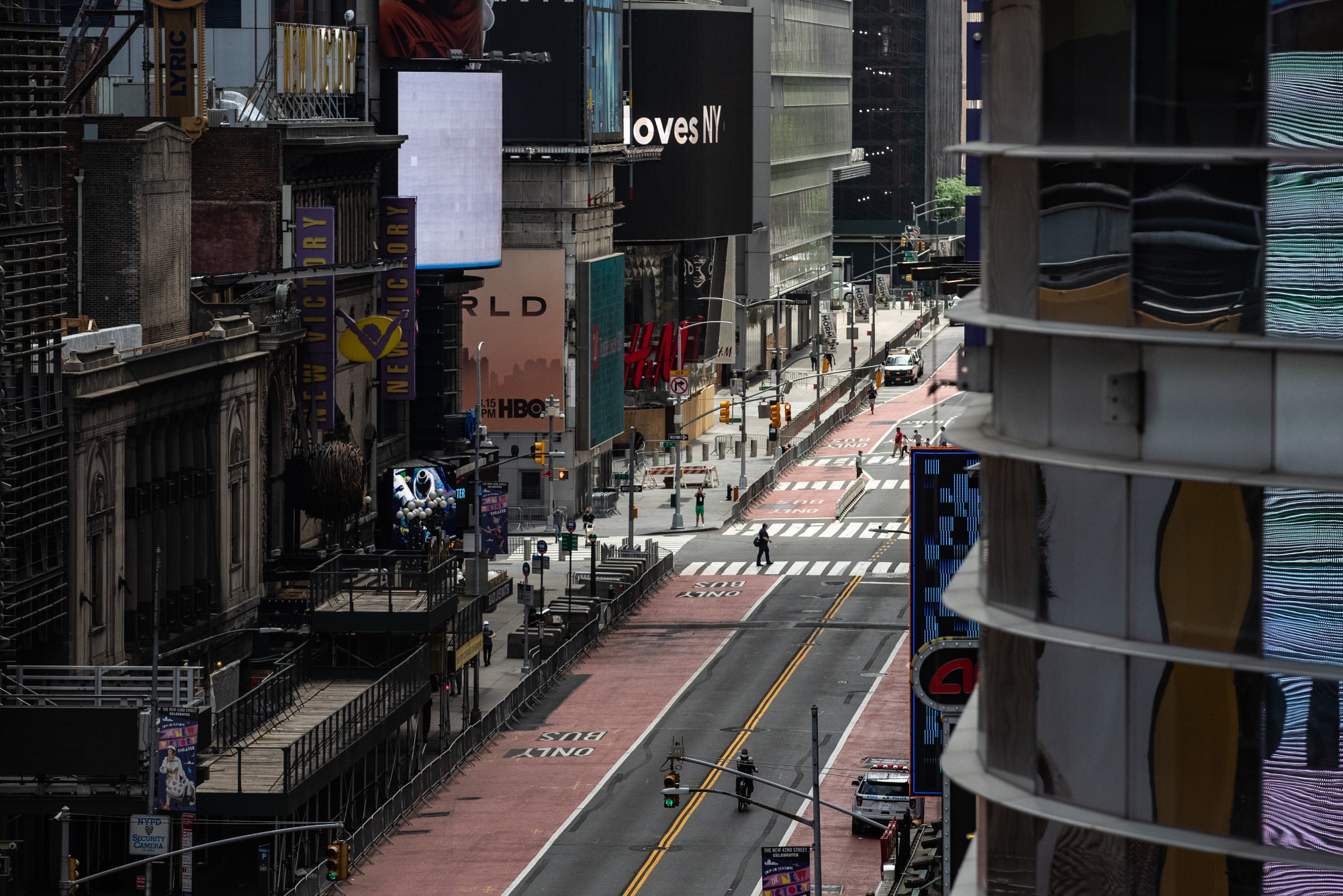 jane-street-drw-traders-made-billions-as-virus-hit-markets-bloomberg