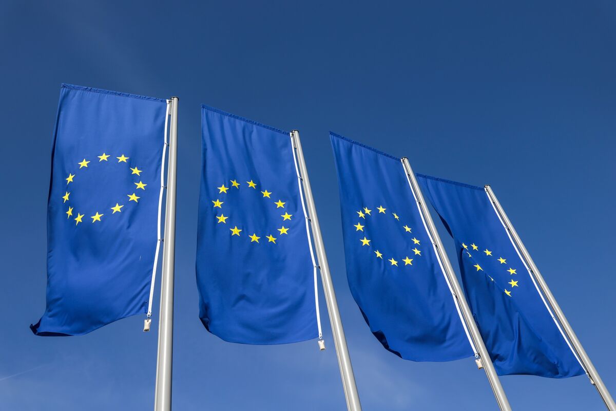 EU Flinches in China Trade Reset, Fearing Painful Retaliation