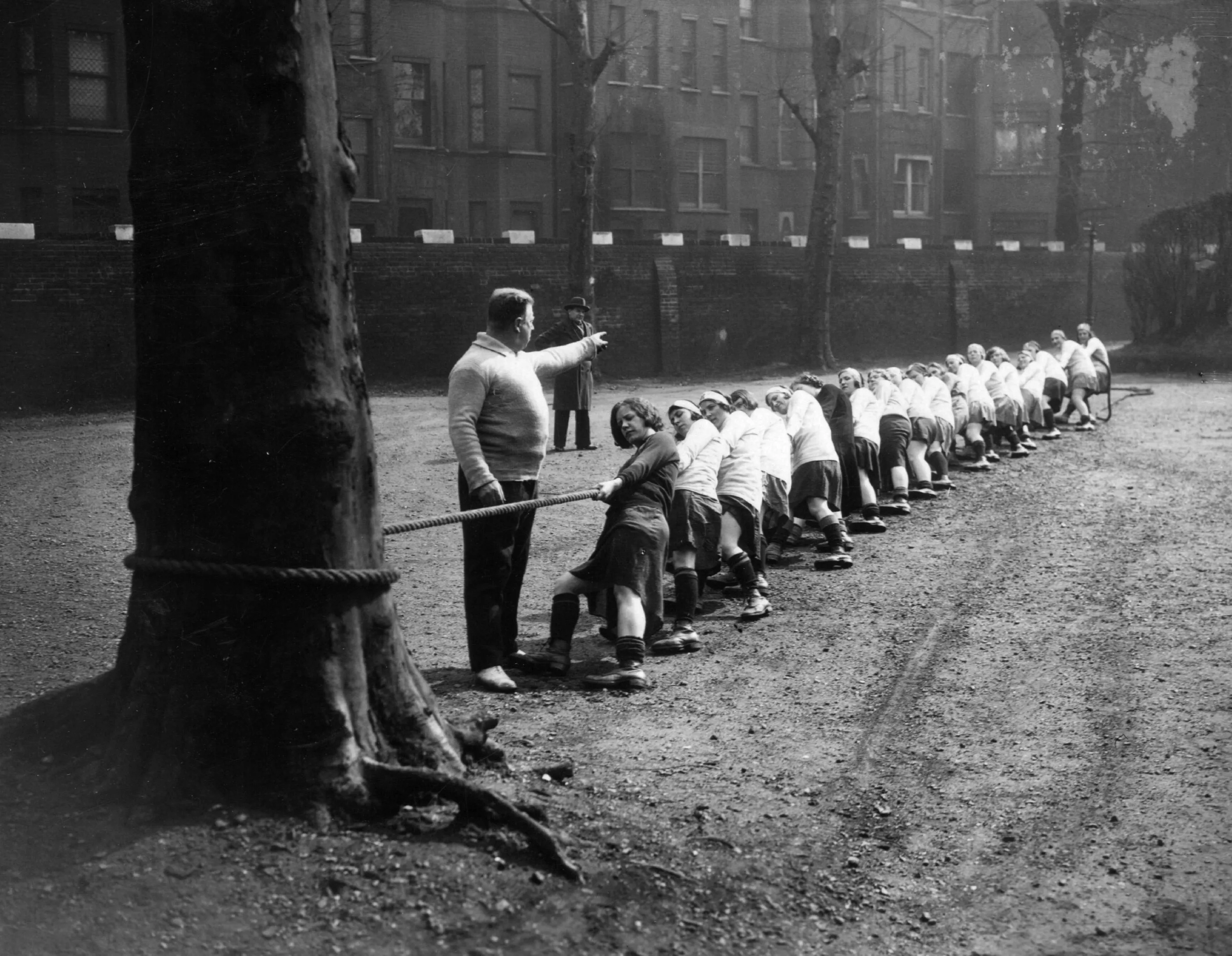 Zero-Sum Thinking Makes Our Fights Much Nastier - Bloomberg