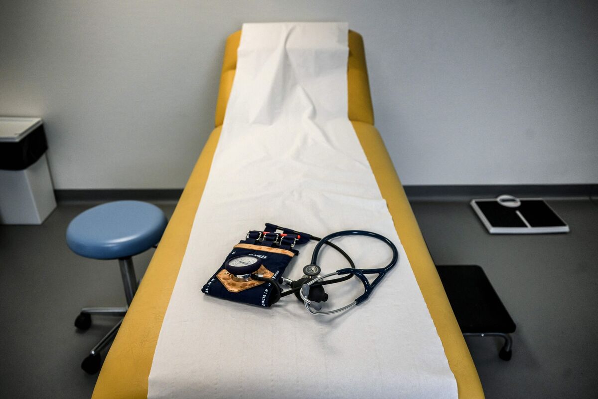 bloomberg.com - Ike Swetlitz - McKesson, CD&amp;R to Buy Option Care Health in $5.8 Billion Deal