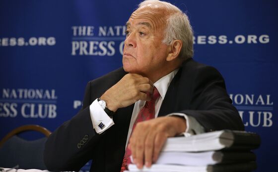 Lenny Bruce’s Lawyer Mounts Quixotic Defense of Chevron Foe