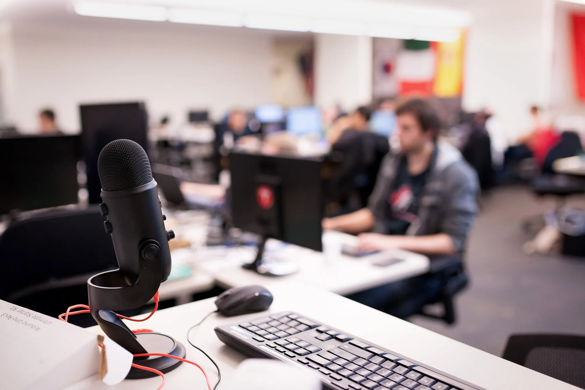 A microphone, used for audio tests of an artificial intelligence (AI) program, is seen at an office on Wednesday, Dec. 16, 2015.&nbsp;