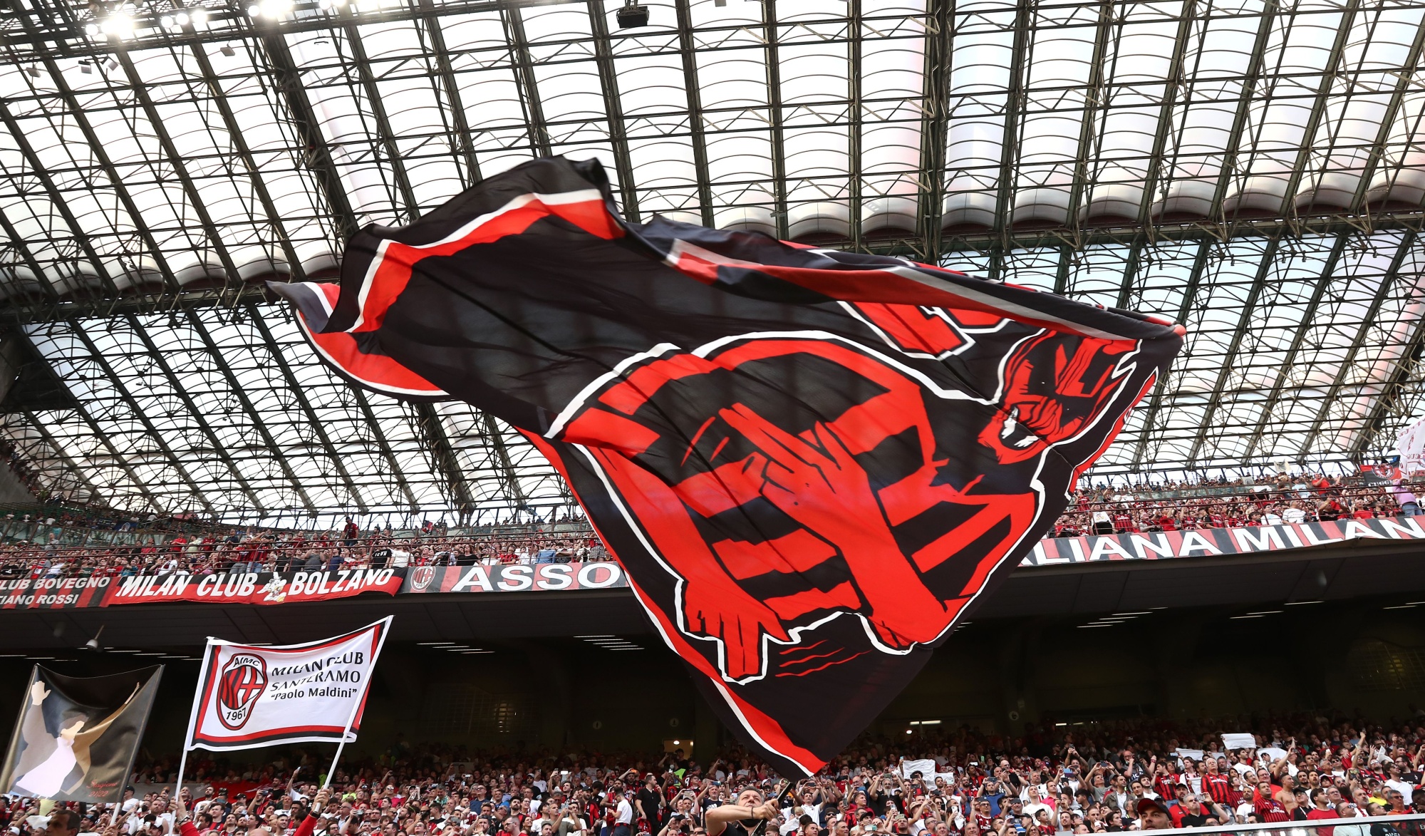 Redbird Deal to Buy Italy's AC Milan - Bloomberg