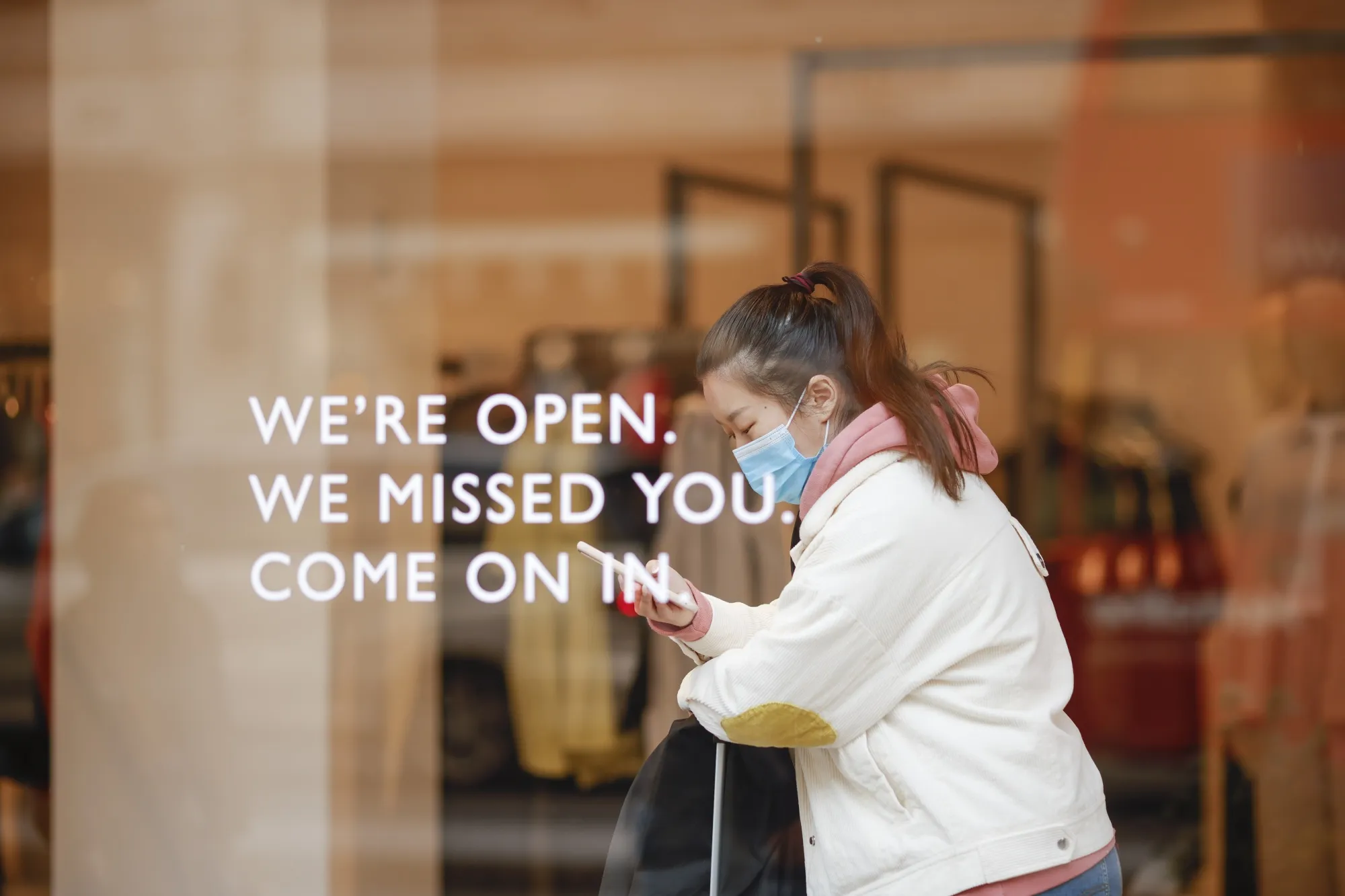 England’s Lockdown Eases Again as Shops and Pub Gardens Reopen