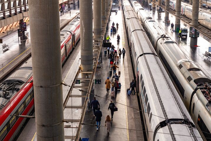 Spain Business Confidence Falls 2.3% in 2Q, Most Since 4Q 2022