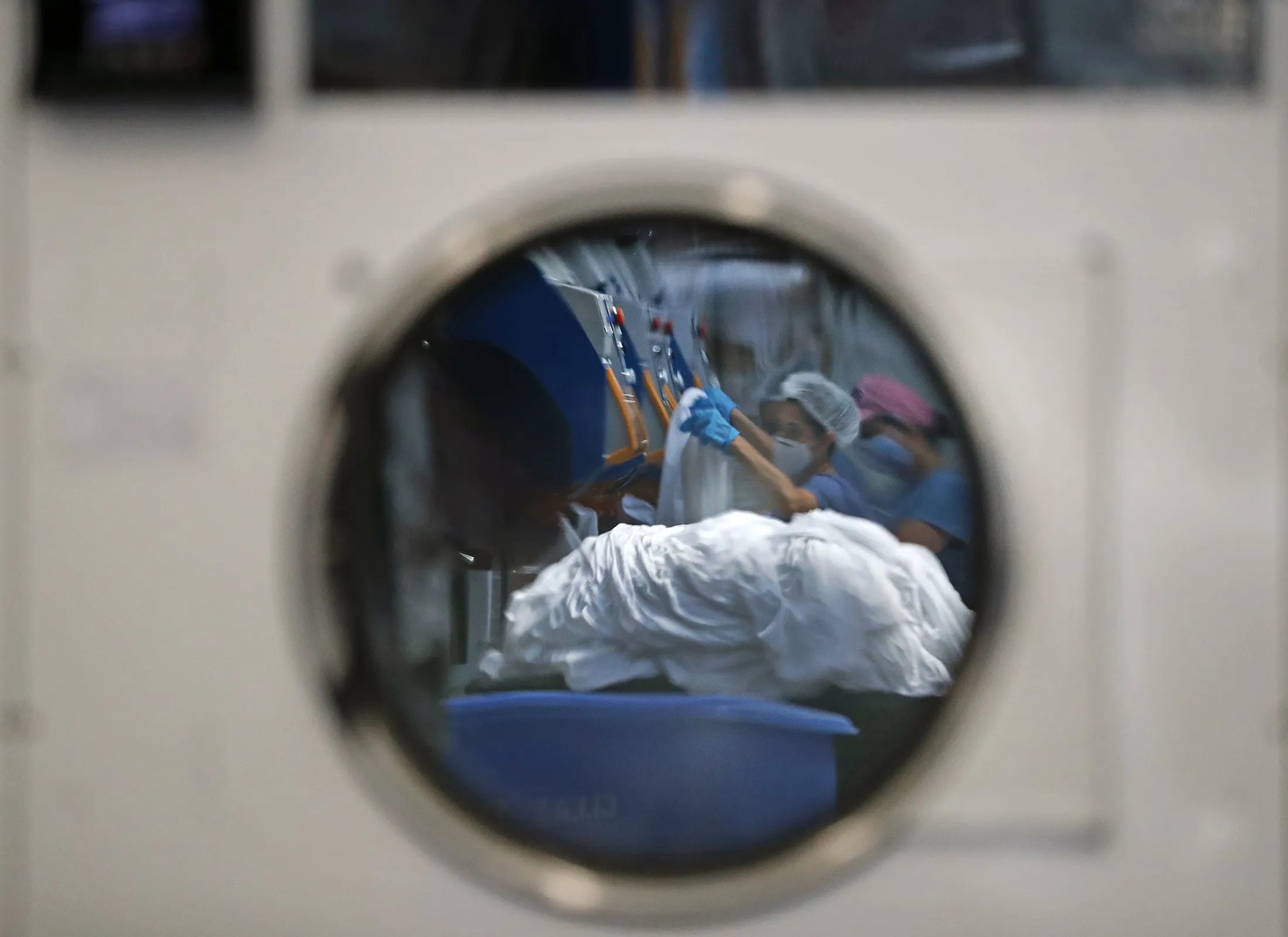 Laundry Businesses Struggle During Pandemic
