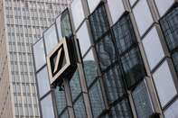 Deutsche Bank AG Blames Client in $565 Million FX Mis-Selling Suit