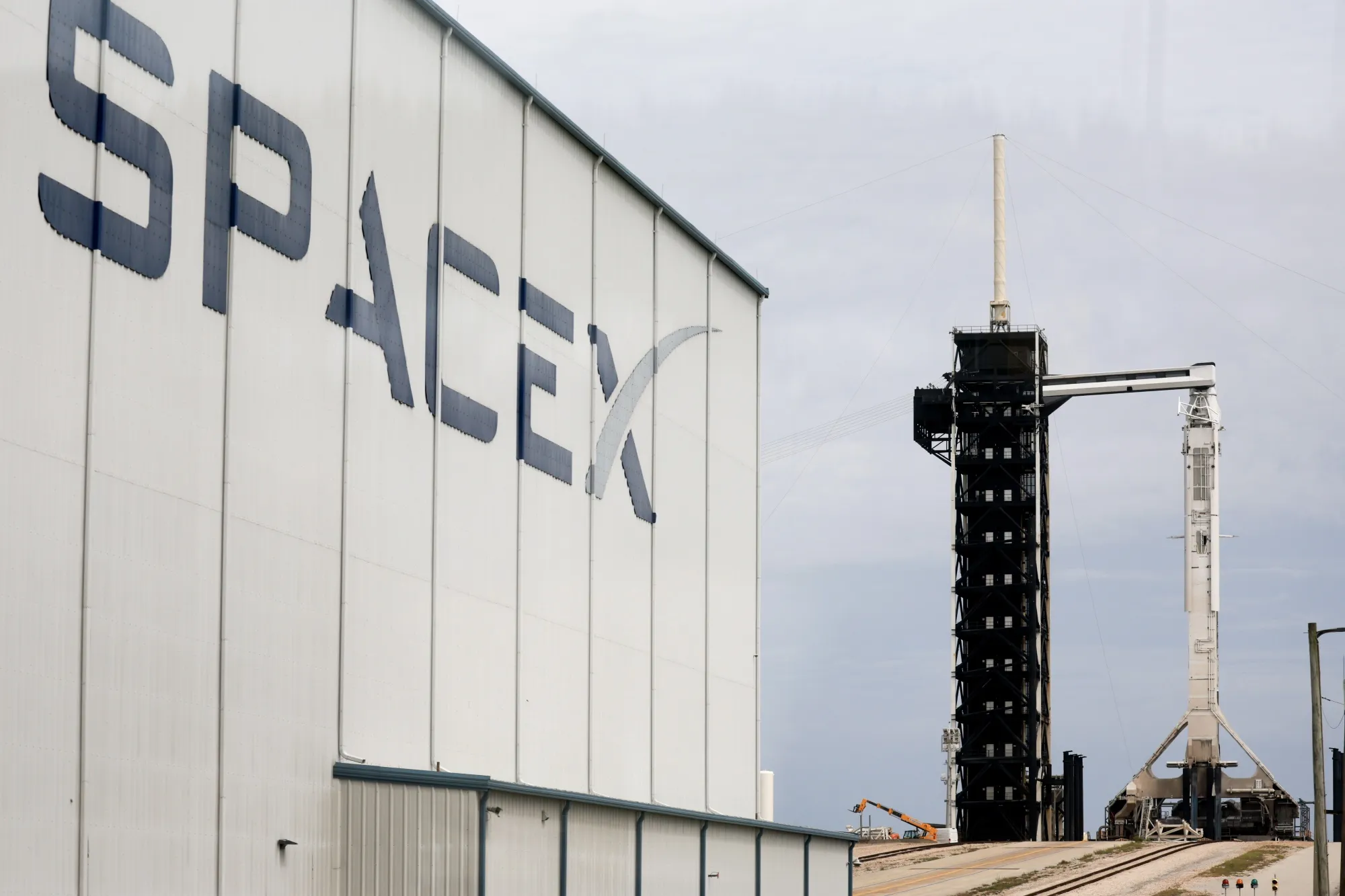 スペースXは非開示でIPOを申請した