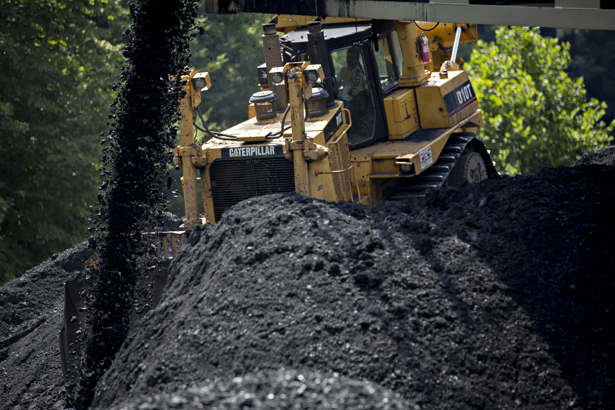 Money Is Trickling Into Appalachia Again As Miners Extract Signing Bonuses And Coal Production Rises