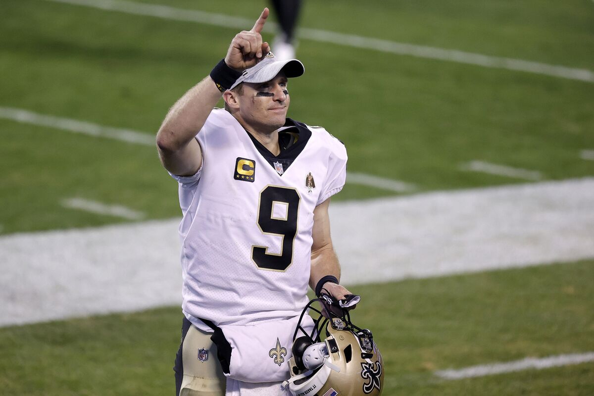 Drew Brees represents NFL as 14 professional sports leagues unite