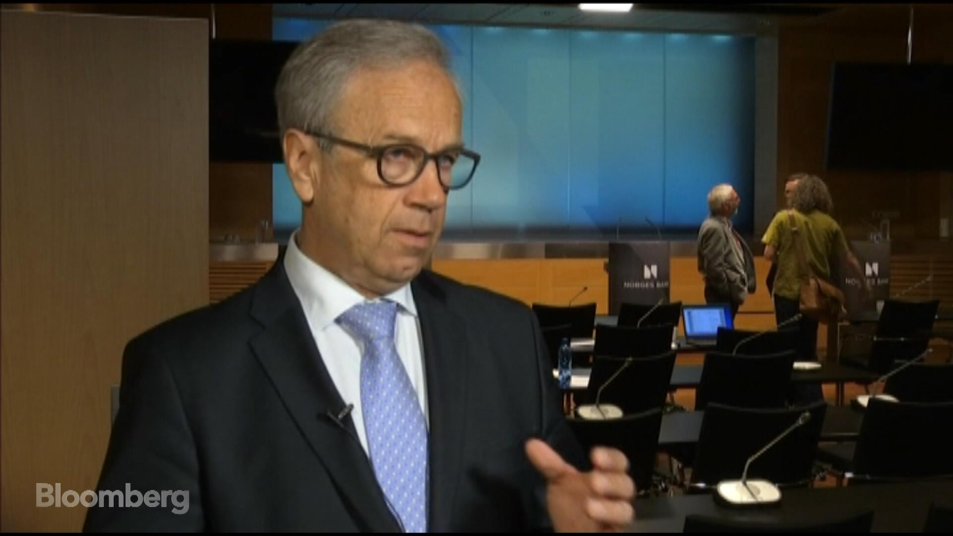 Watch Olsen Says Norges Bank Sticking to Plan - Bloomberg