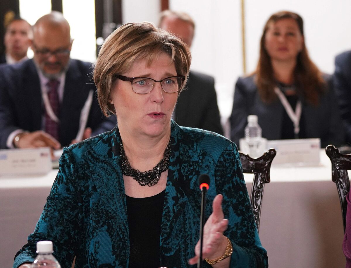 assets.bwbx.io image