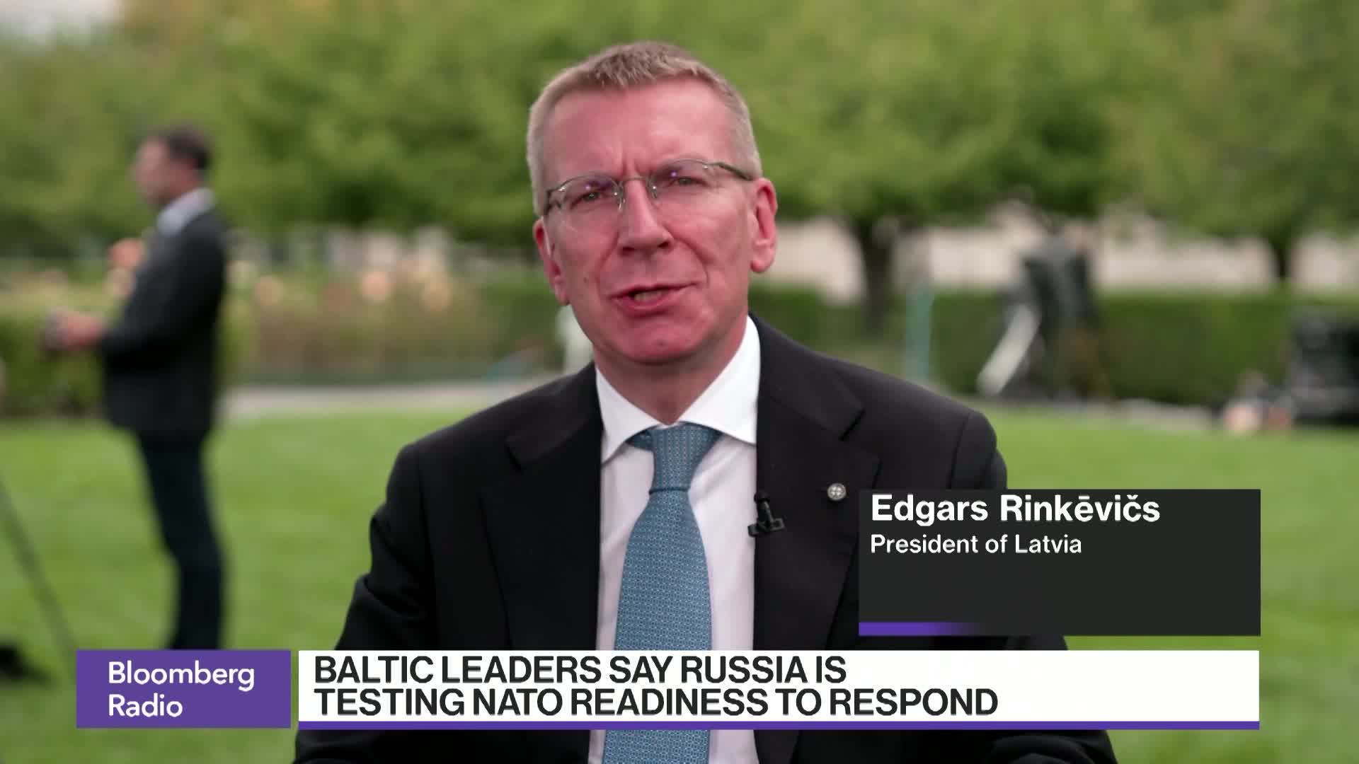 Trump Supports NATO Shooting Down Russian Aircraft