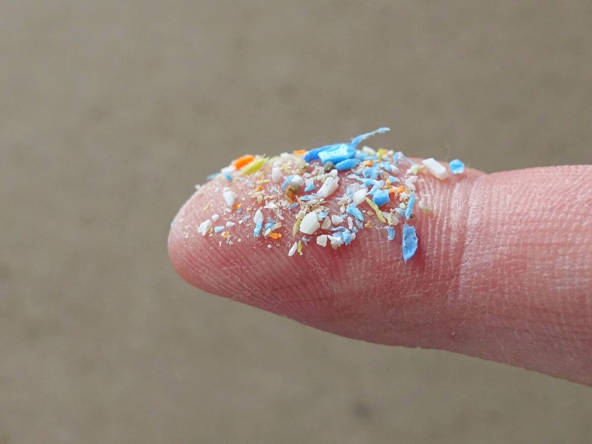 Microplastics Found in Live Human Lungs for First Time, Once Thought ...