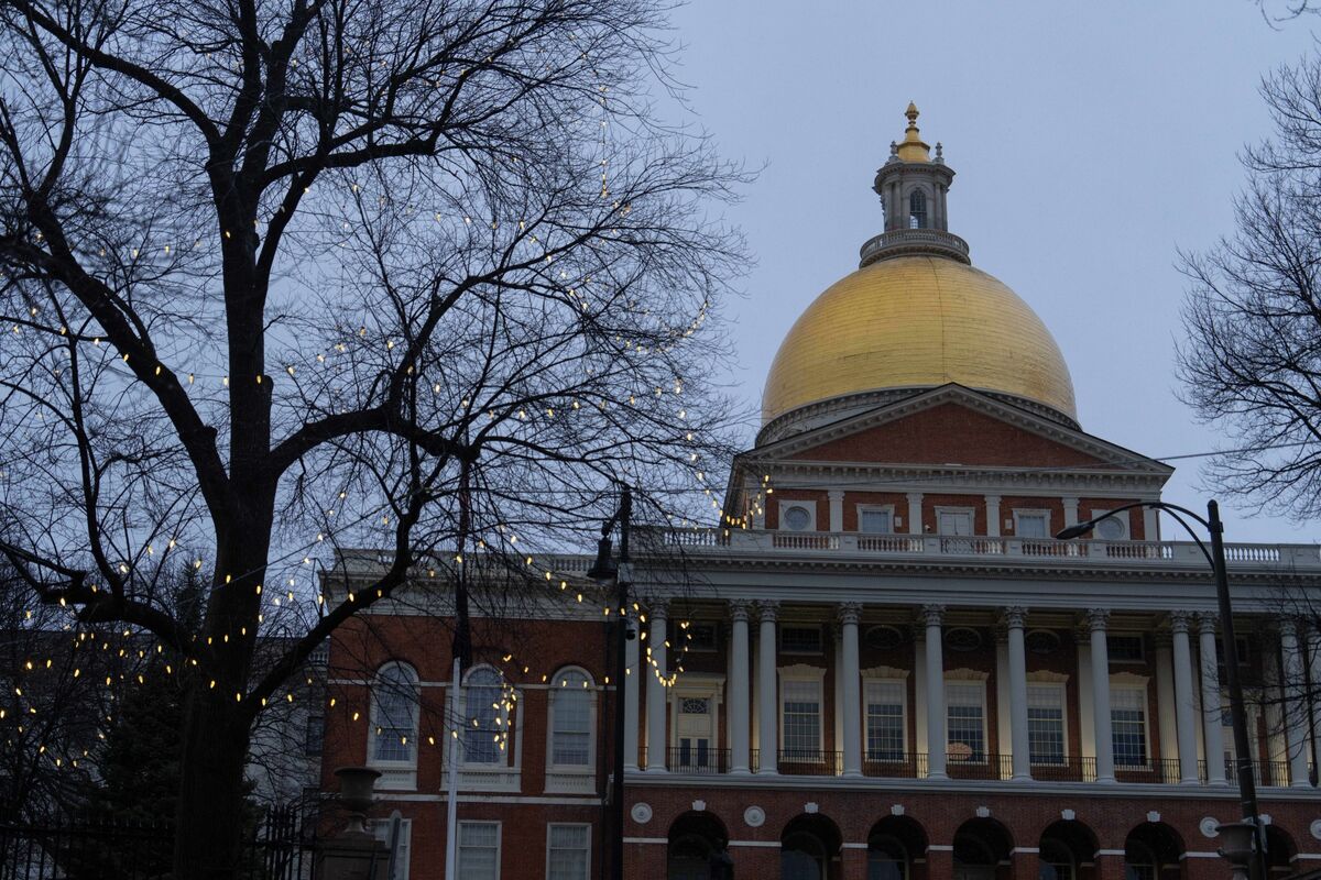
                            Massachusetts Has Few Laws to Show for Democratic Supermajority