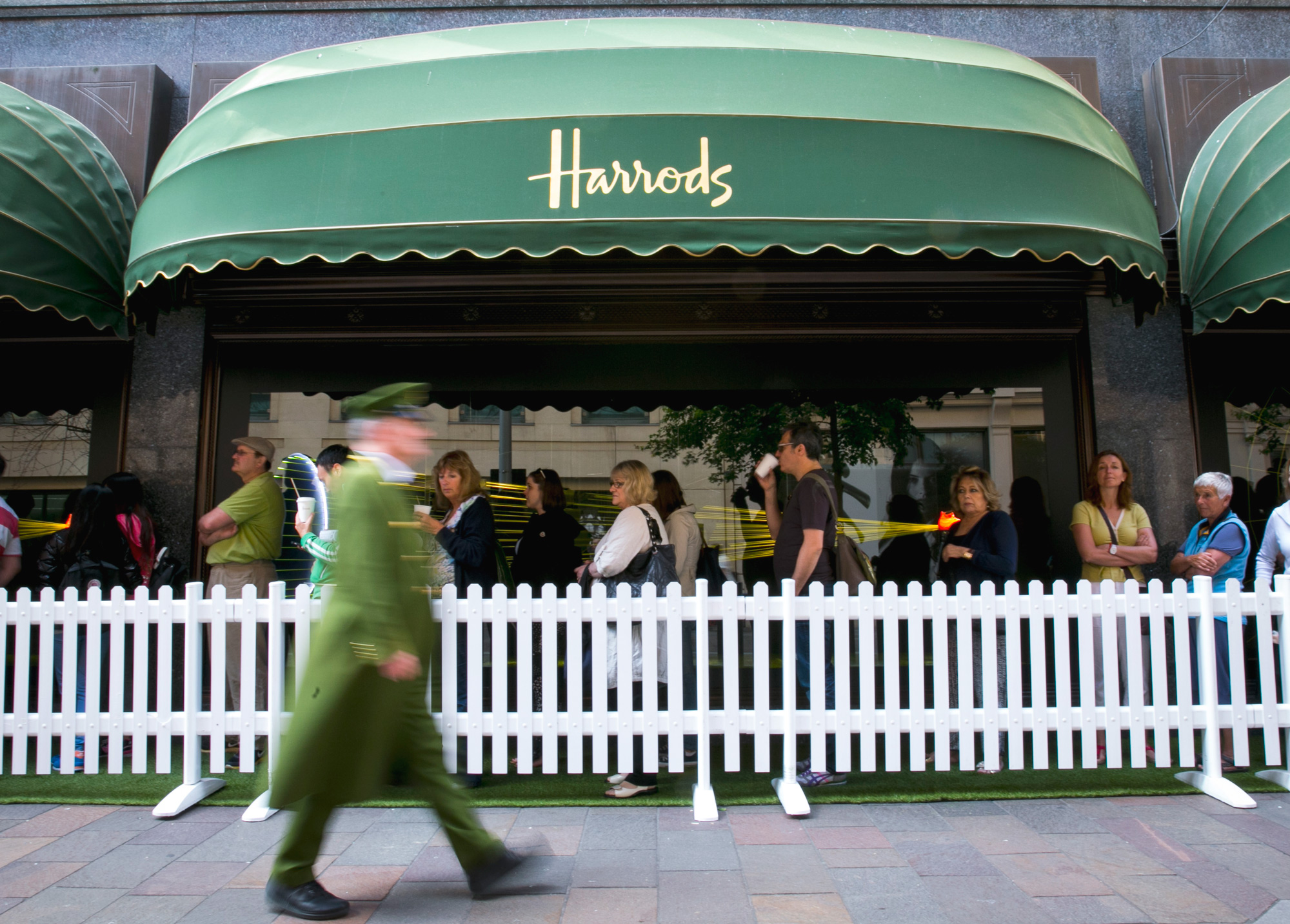 Harrods Summer Sale Date Delayed as New Season’s Goods Slow to Arrive