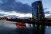 Frankfurt Losing Edge in Brexit Race as Paris Gains Ground