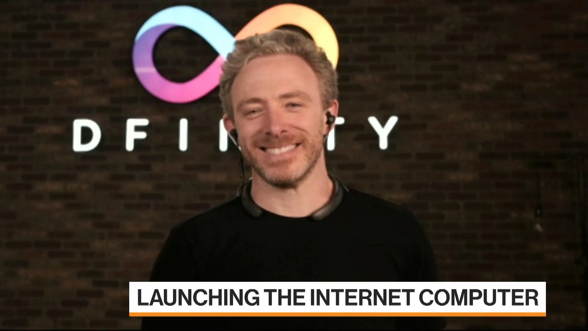 Watch Internet Computer Works Differently Than Any Other Blockchain ...