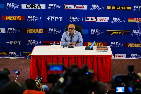 Venezuela Grants Conditional Freedom to Ceballos, 38 Others