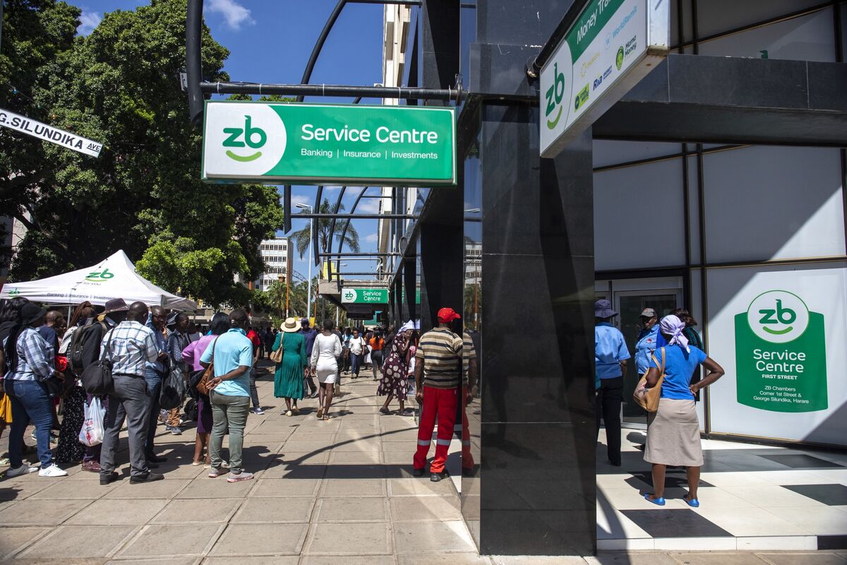 Zimbabwe Business Lobby Group Calls for Argentina-Style Reforms