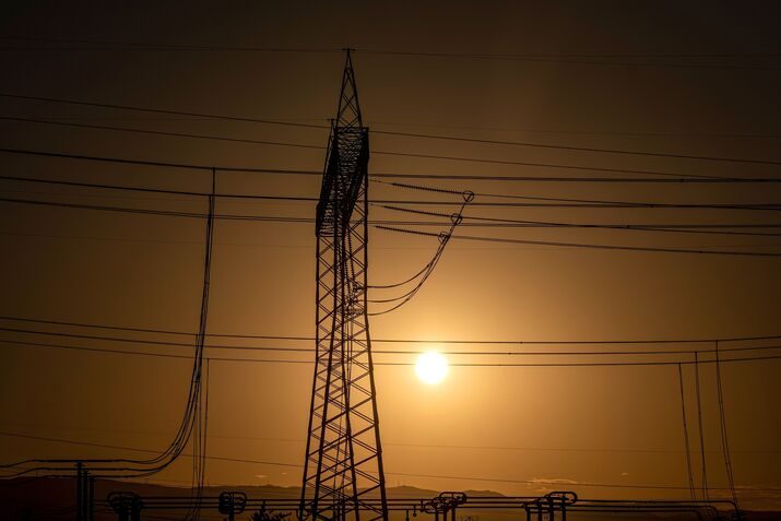 Extreme Heat Risks Summer Power Shortages, Warns Largest US Grid