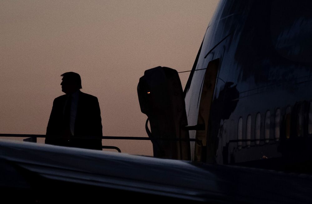 Donald Trump boards Air Force One in Tampa, Florida, July 31.