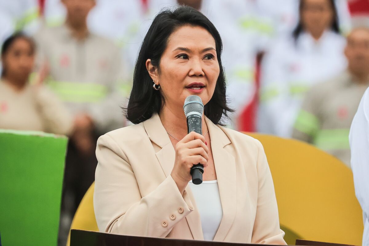 Perú: Keiko Fujimori alcanza 42,8% de aprobación en encuesta