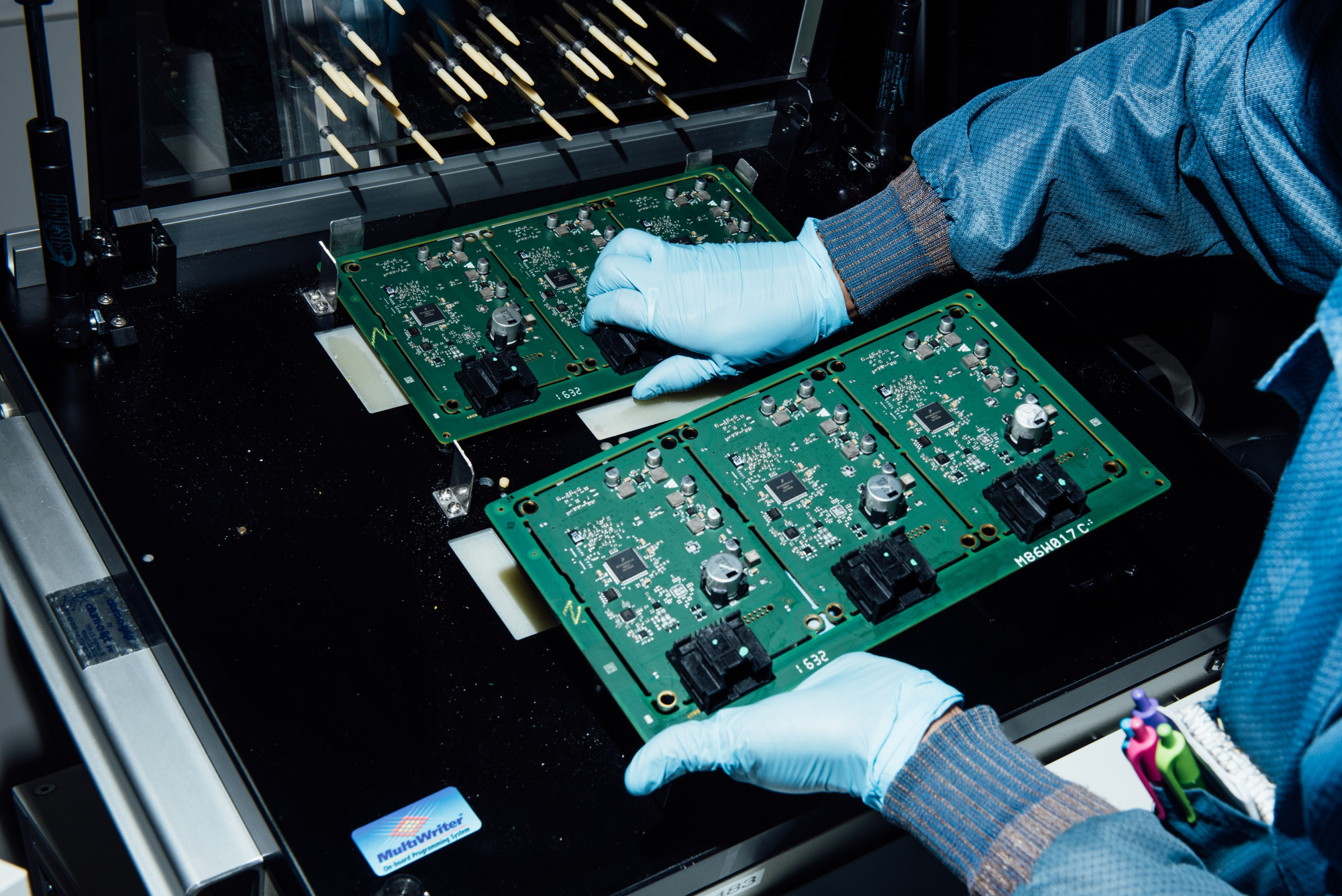 Magna Strikes Deal to Build Electric Vehicles in China With BJEV Bloomberg