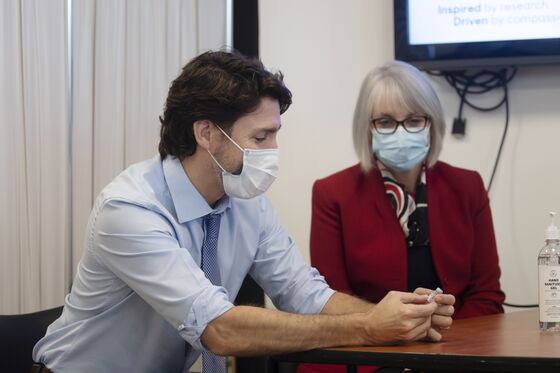 Trudeau Ramps Up Vaccine Push, Secures Early Doses From Moderna