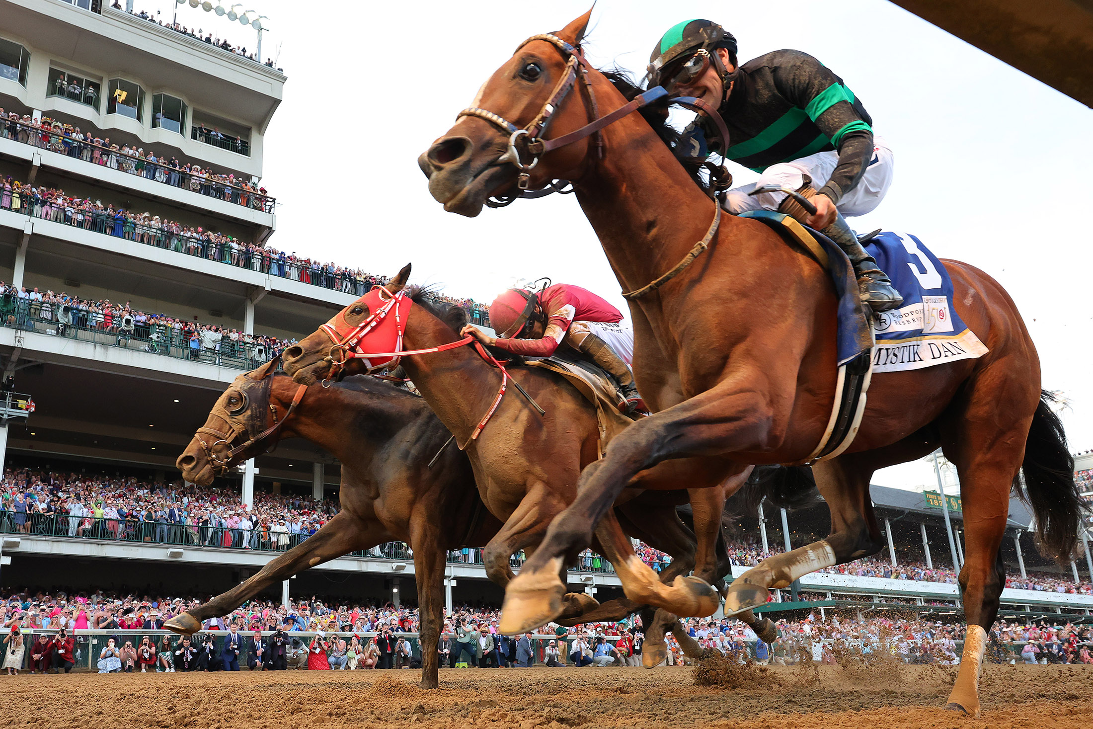 Mystik Dan wins 150th Kentucky Derby by a nose in the closest 3-horse ...