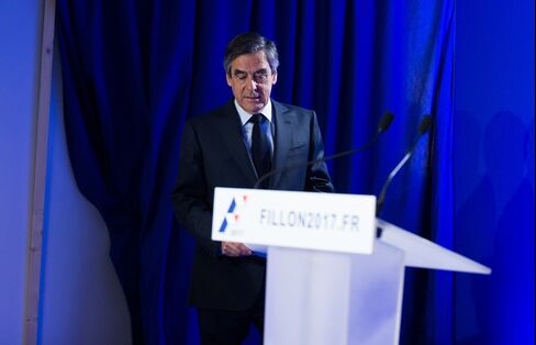 Fillon at press conference, March 1.