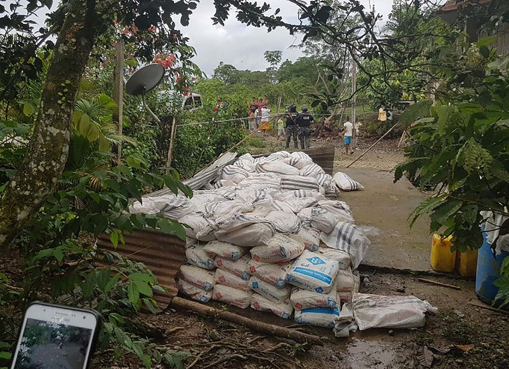 se relaciona con los narcos están librando una nueva guerra contra las drogas por el químico básico de una empresa de Texas