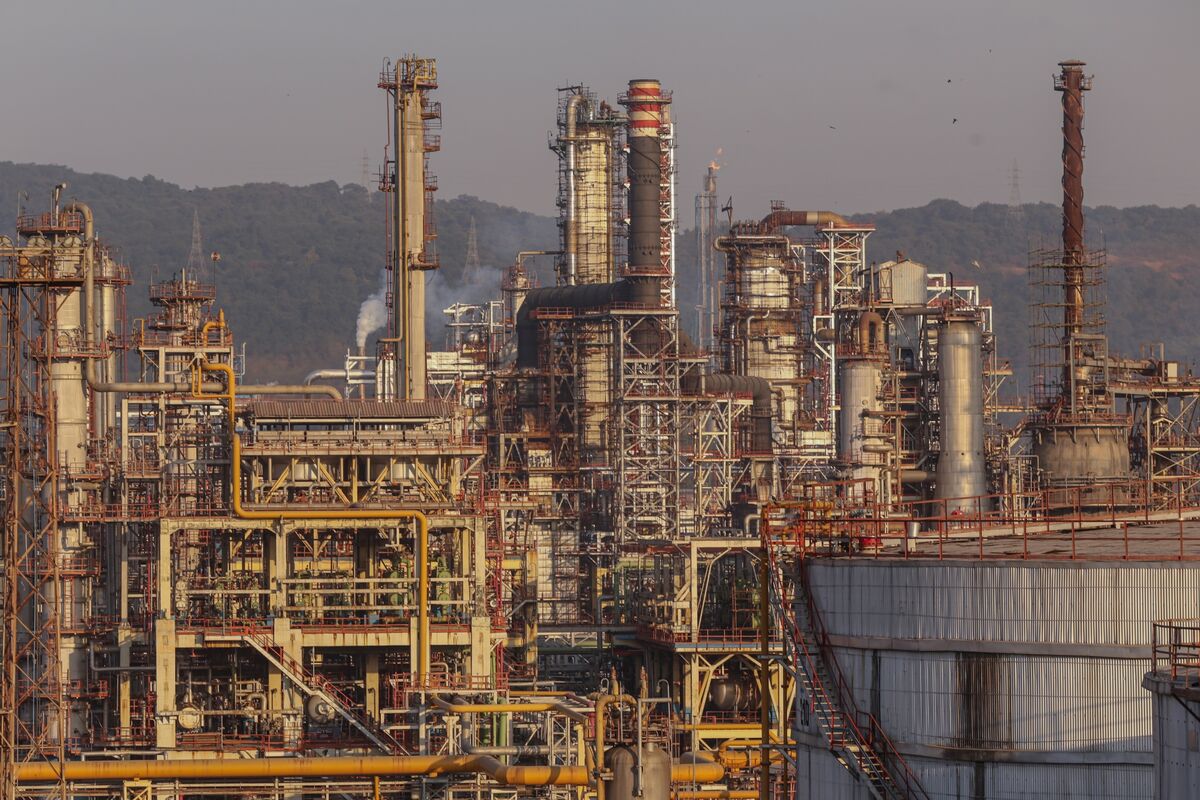 Top Indian Oil Producer’s Quarterly Earnings Miss Estimates