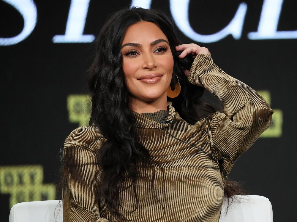 Kim Kardashian Sells 20 Of Beauty Unit To Coty For 200 Million Bloomberg