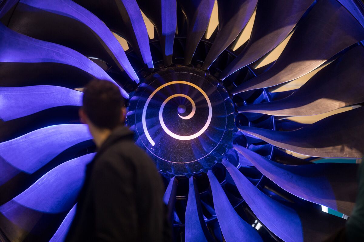 Rolls-Royce Predicts Rebound for Troubled Engine After Overhaul