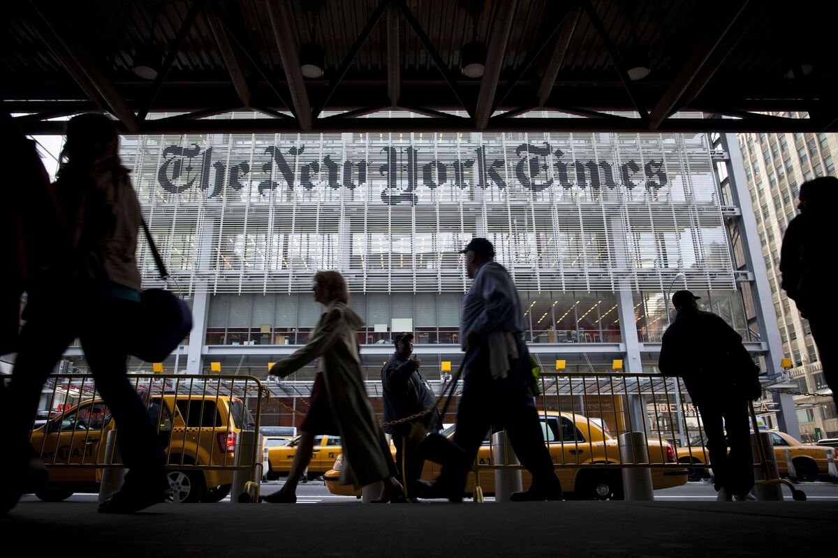 Trump Campaign Sues New York Times Co. Over Russia Op-Ed - Bloomberg