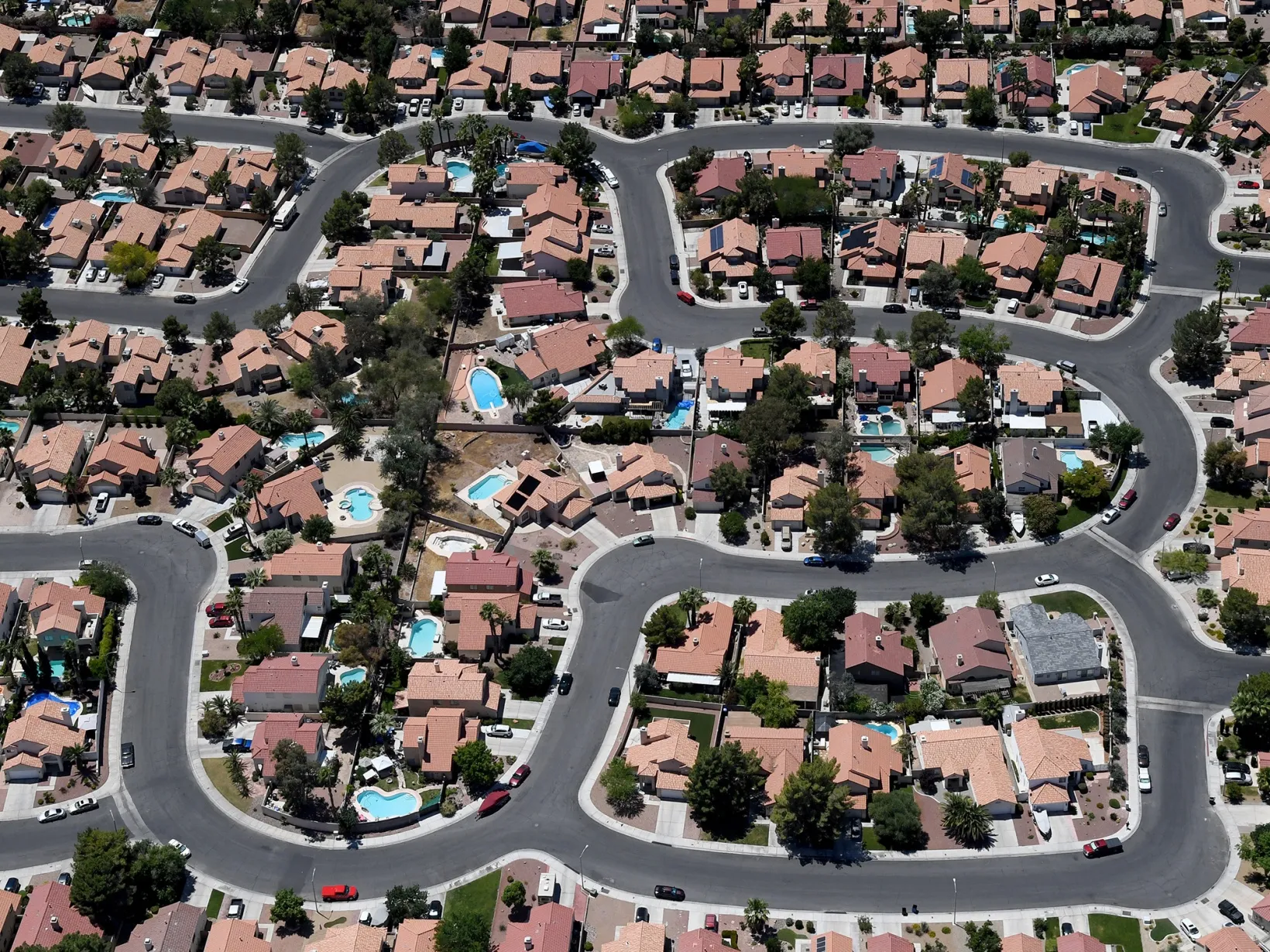 Las Vegas Remains Closed As Memorial Day Weekend Approaches Amid COVID-19 Pandemic