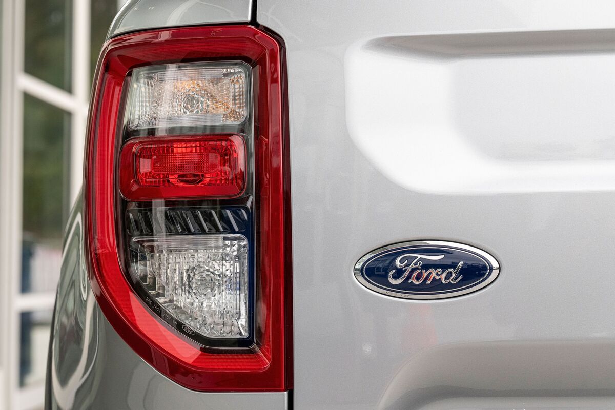 Ford (F) Recalls 100,000 Hybrids And Widens Earlier Effort On Fire Risk ...