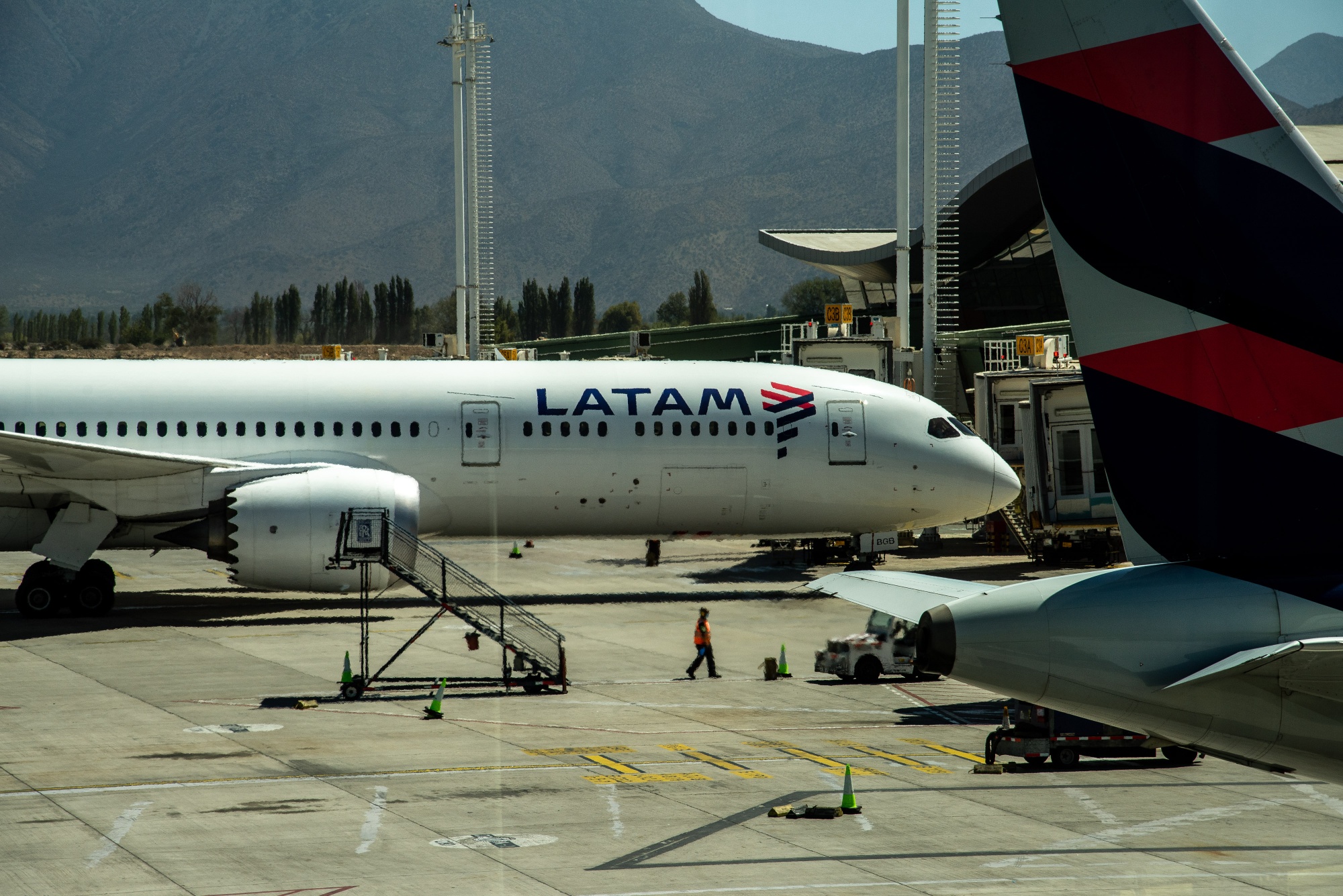 Latam Airlines Group Shareholders Raise 456 Million in US IPO Bloomberg