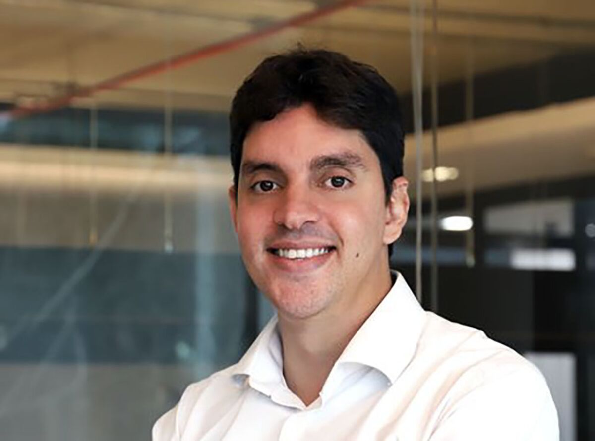 XP aposta em bolsa ‘além do Ibovespa’ e desaceleração em 2027