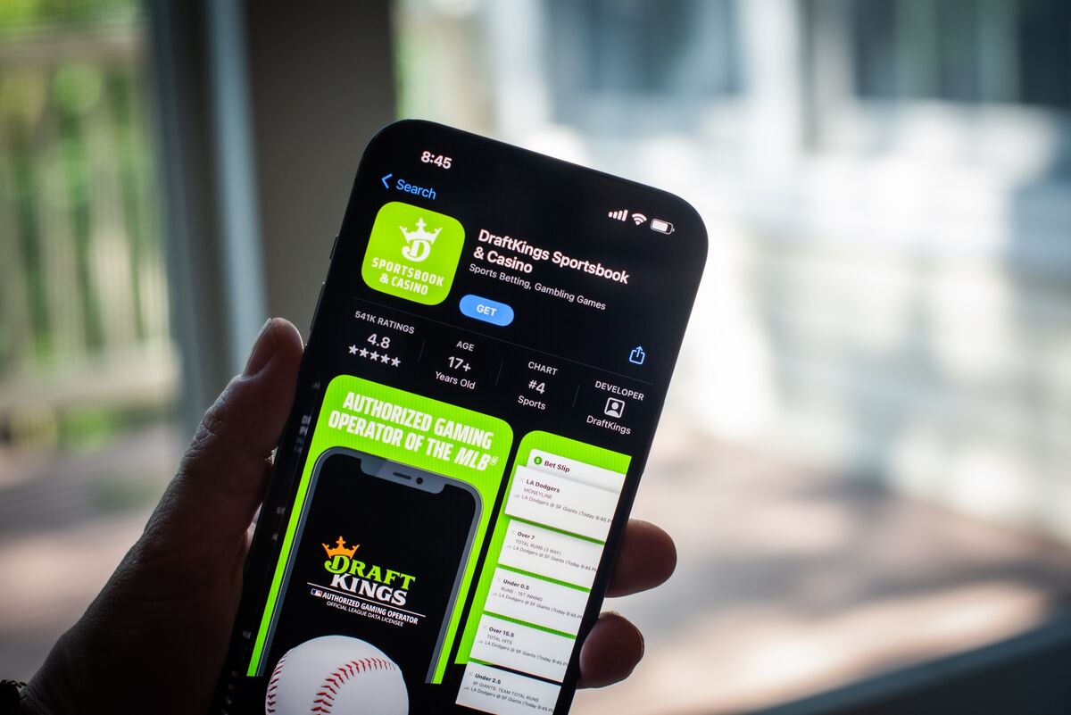 How Online Sports Bettors Actually Make Their Money - Bloomberg