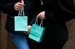 Tiffany Soars Above Offer Price As Street Sees Other Bidders