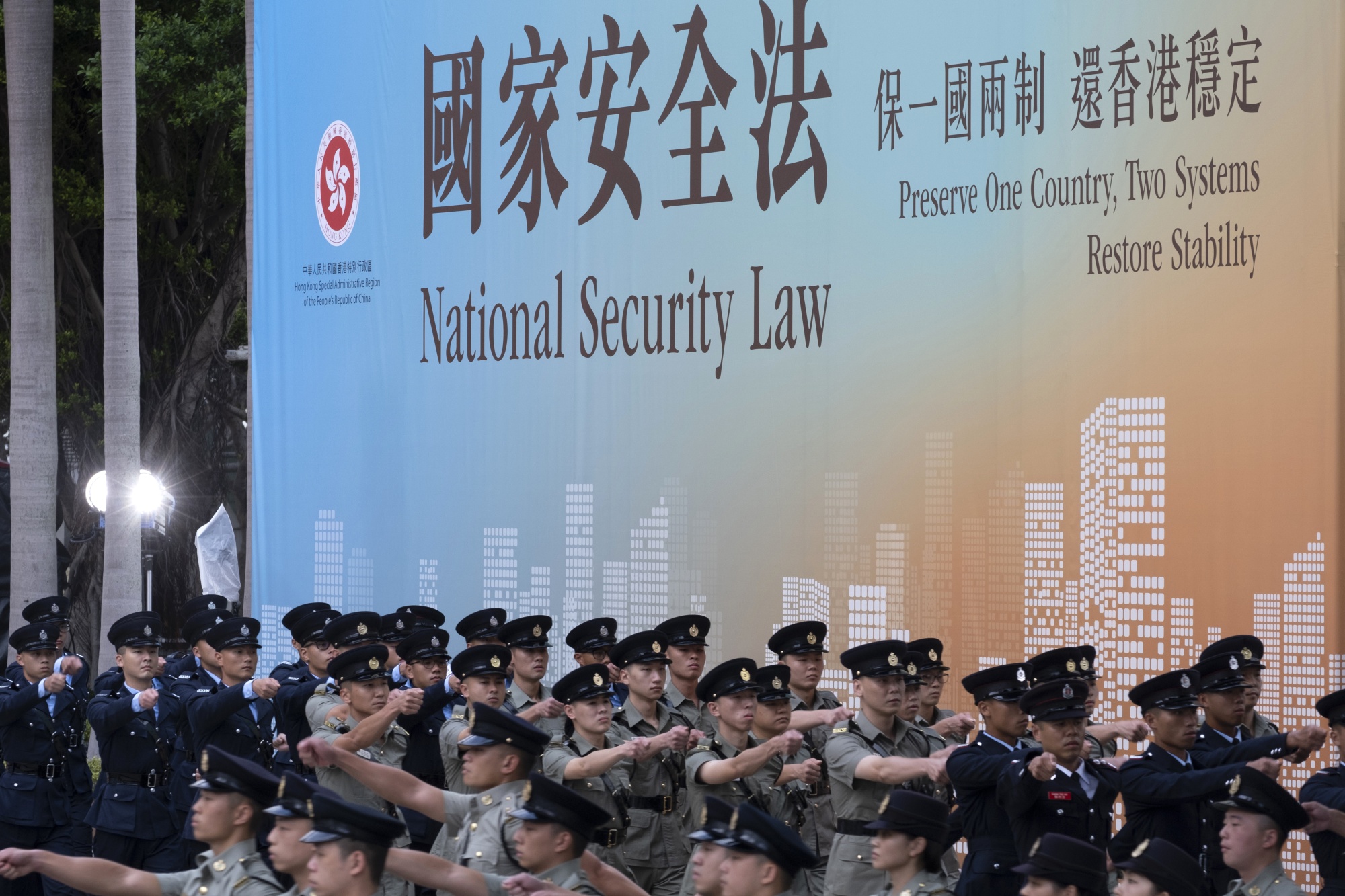 香港統制強める中国－国安法施行１年、レッドライン見えず広がる不安