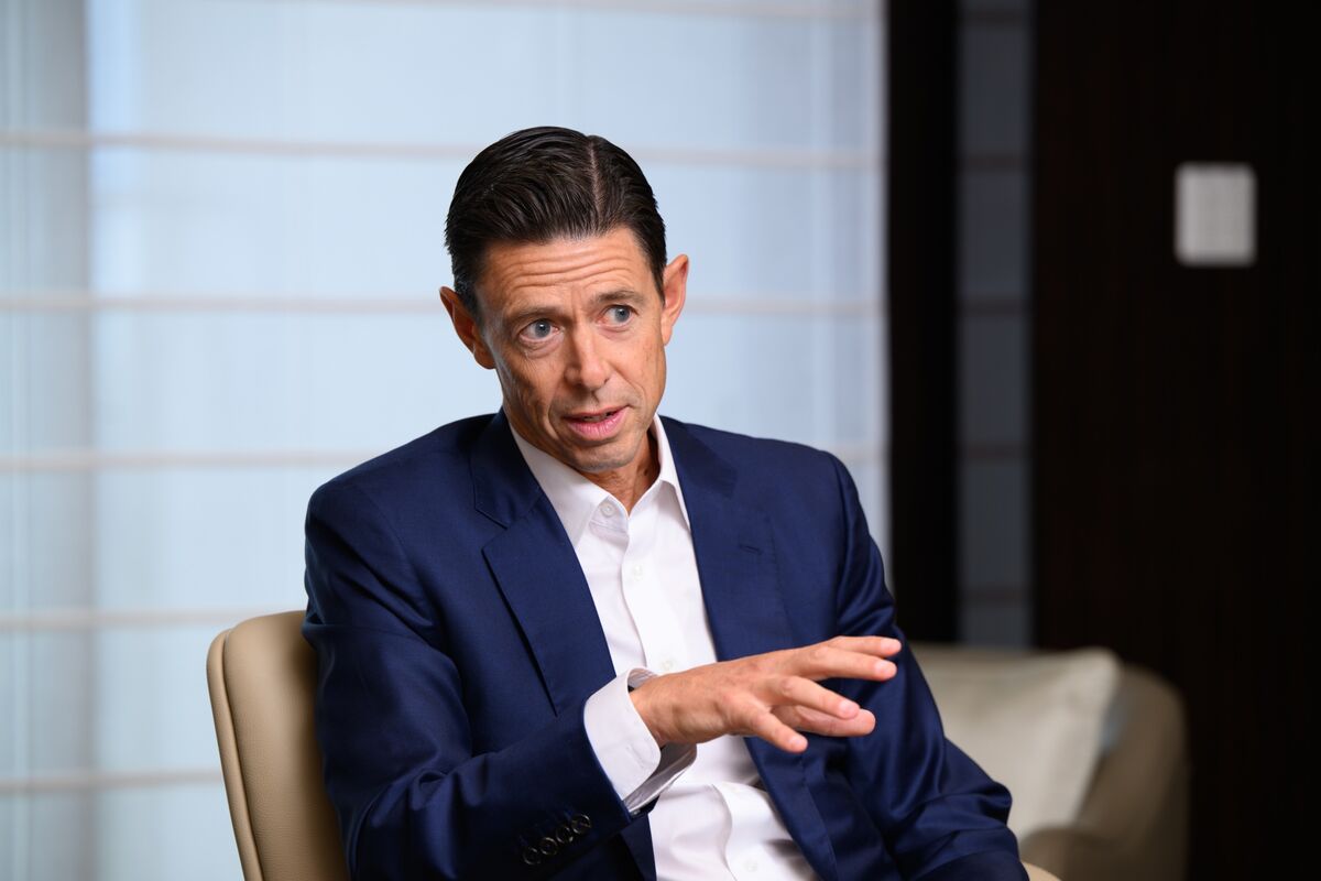 
                            Buyout Giant KKR Signals Growing Ambition on Middle East Deals