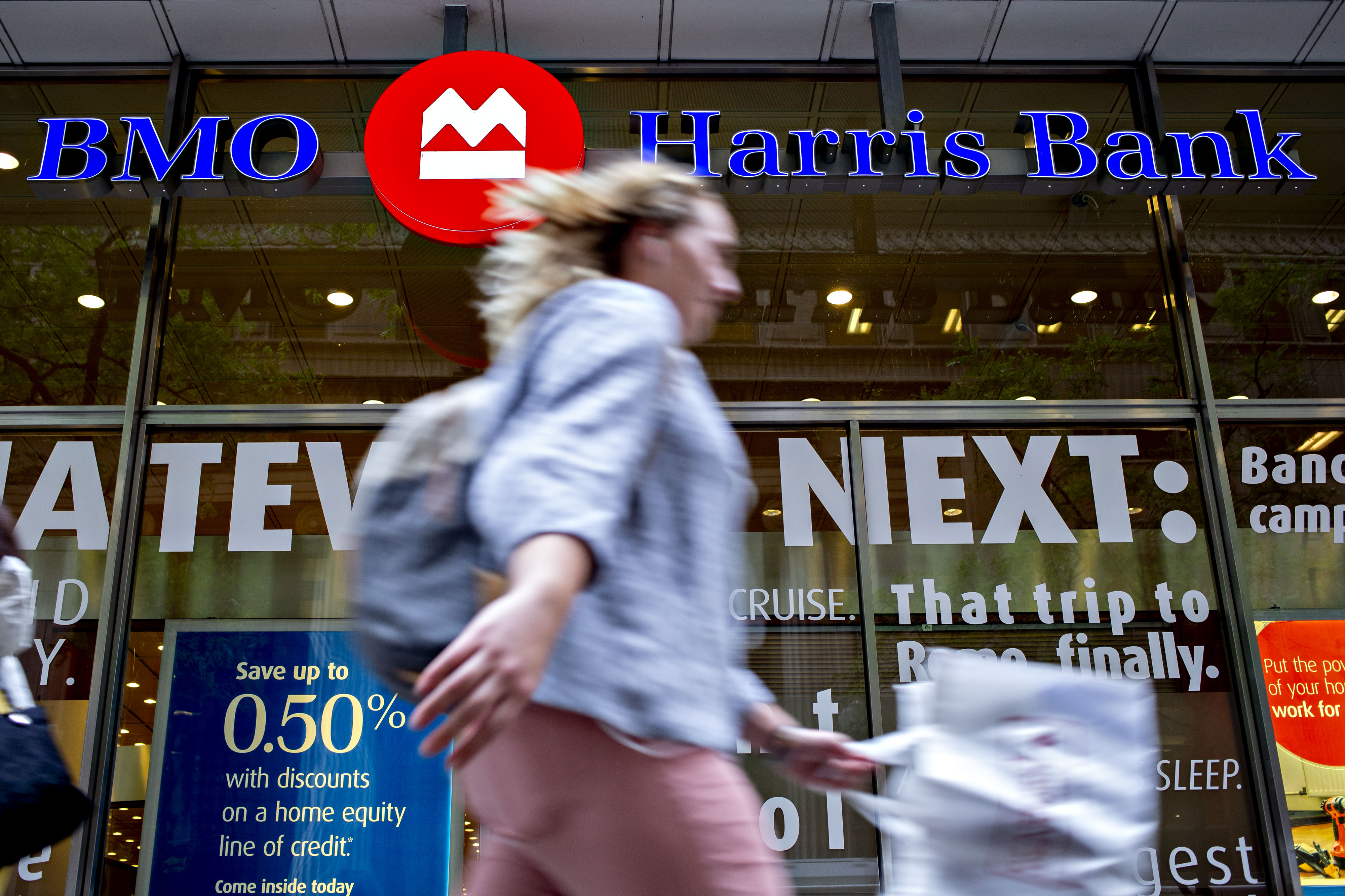 bmo harris bank branch manager salary