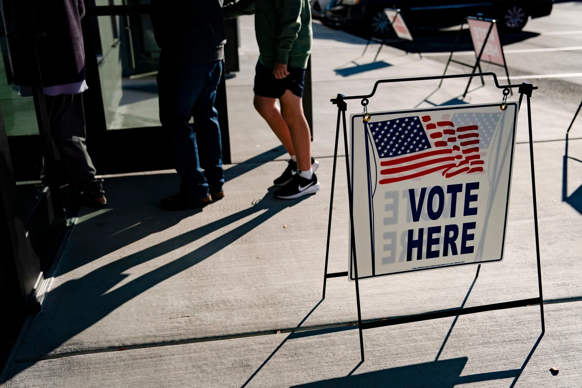 Voters wait in line to cast their ballots during the first day of early voting at a polling station in Wilmington, North Carolina,&nbsp;on&nbsp;Oct. 17.