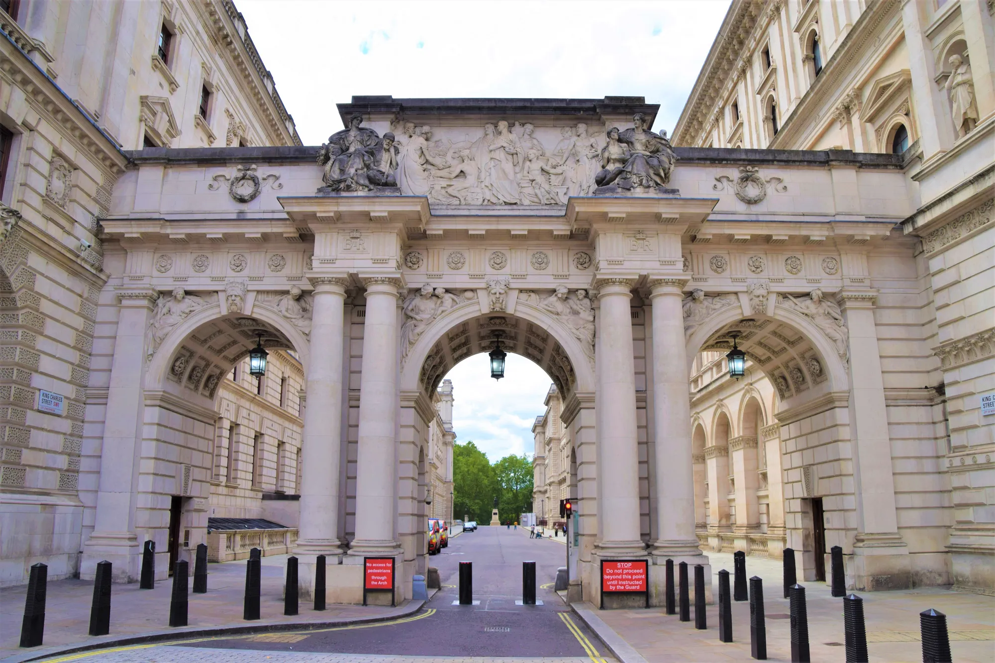 Triple-Arched Bridge, King Charles St, Westminster, London