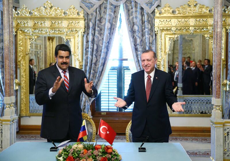 se relaciona con el esquema comercial de Venezuela con Turquía que está enriqueciendo a un misterioso amigo de Maduro