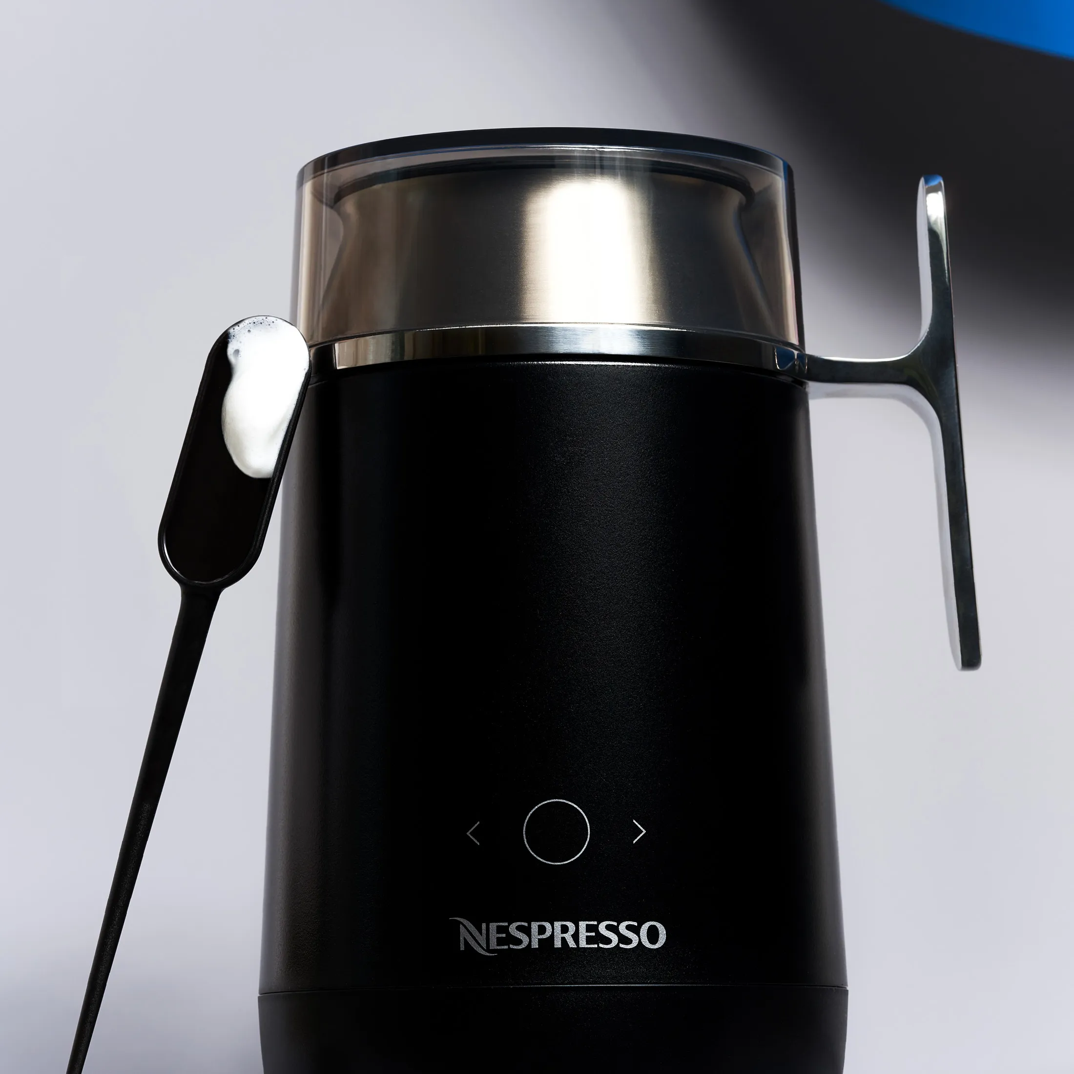 Nespresso Barista Milk Frother Review Cafe Coffee Drinks at Home Bloomberg